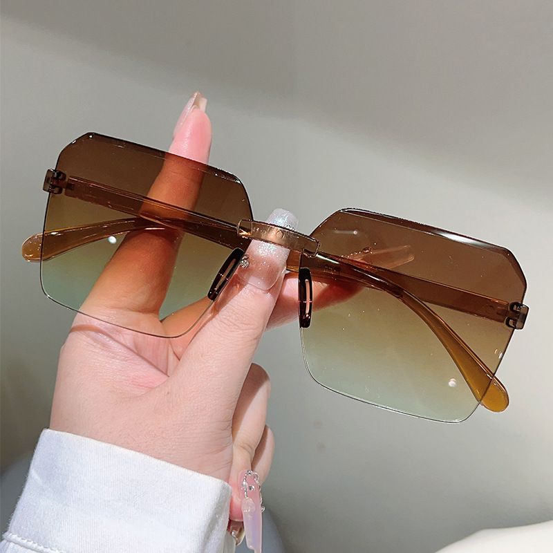 Kacamata Hitam Tanpa Bingkai V - Designer Sunglasses ulasan dan harga