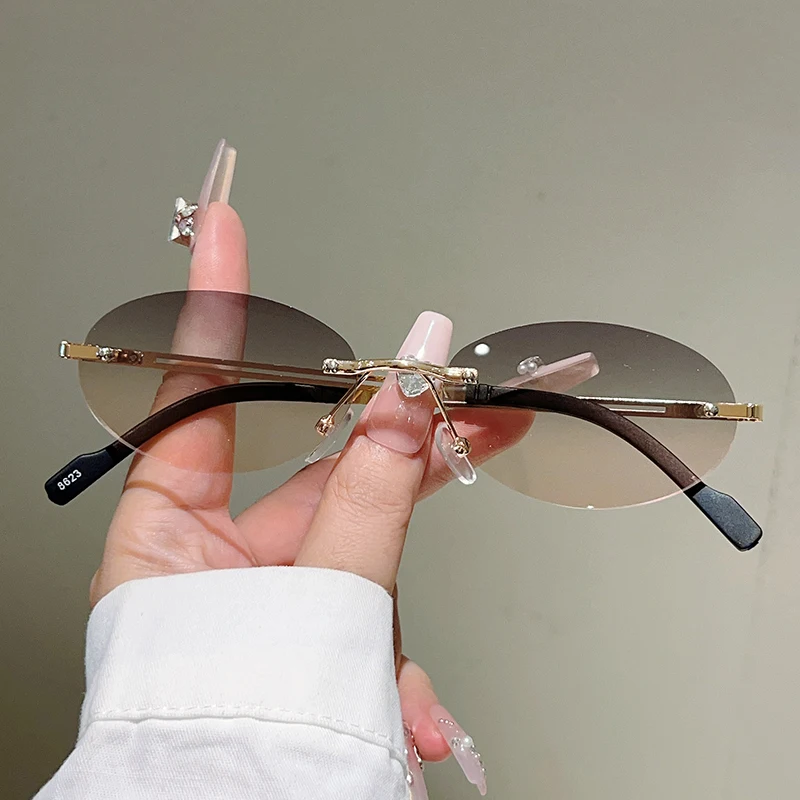 Kacamata Hitam Oval Tanpa Bing - Designer Sunglasses ulasan dan harga