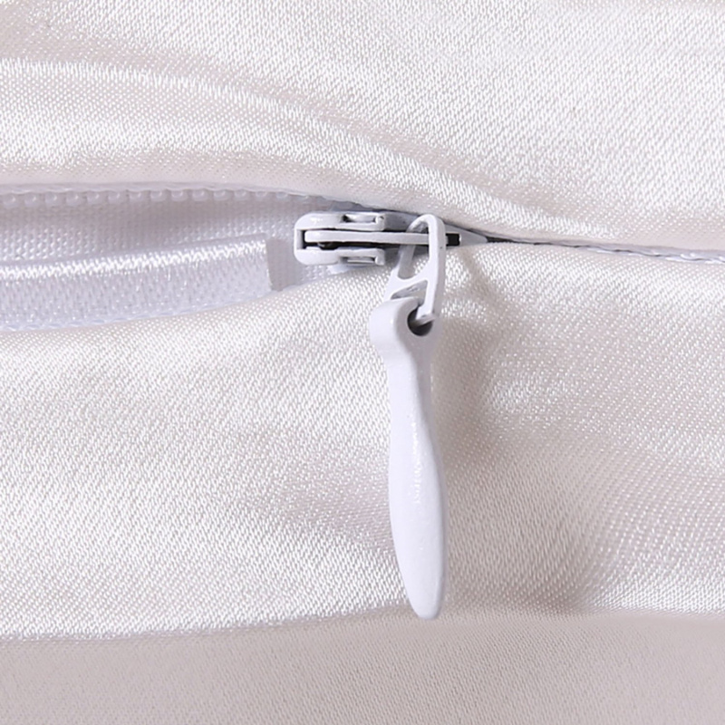 Sarung Bantal Ritsleting Sarun - Silk Pillowcase ulasan dan harga