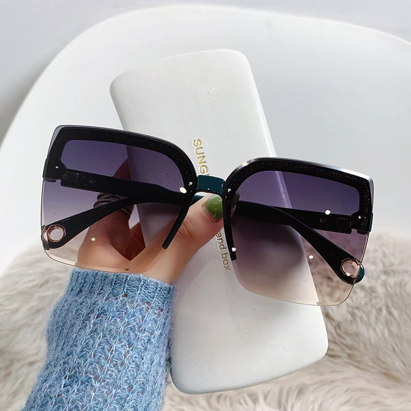 Kacamata Hitam Oversized Pria  - Designer Sunglasses ulasan dan harga