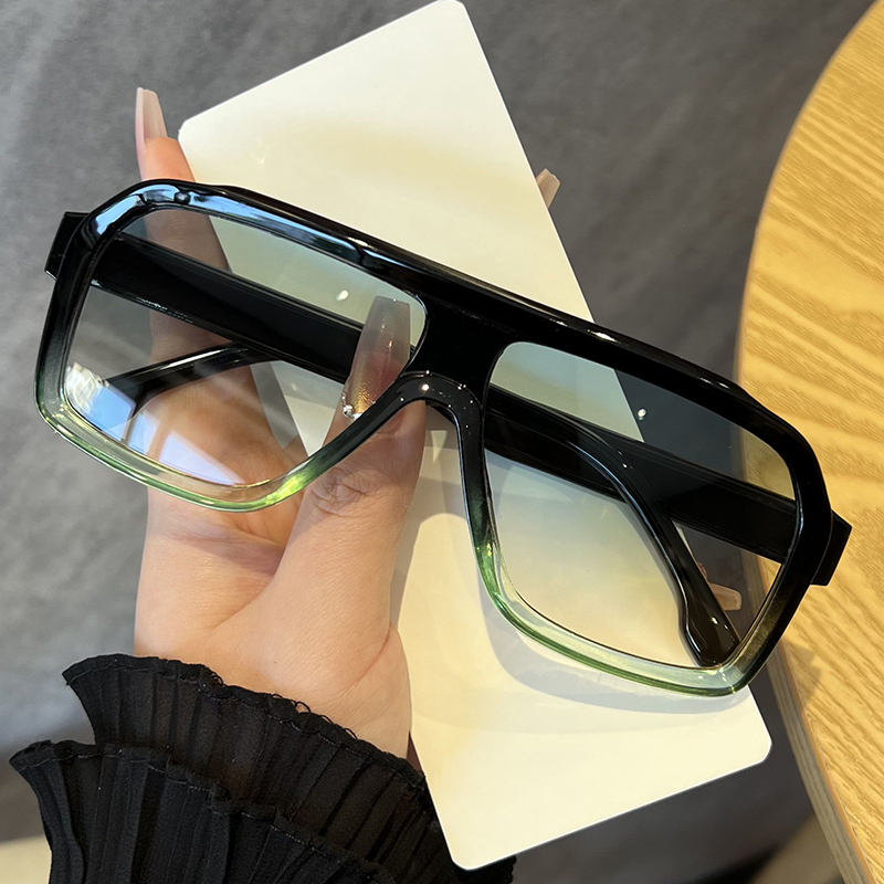 Kacamata Anti Cahaya Bentuk Pe - Designer Sunglasses ulasan dan harga