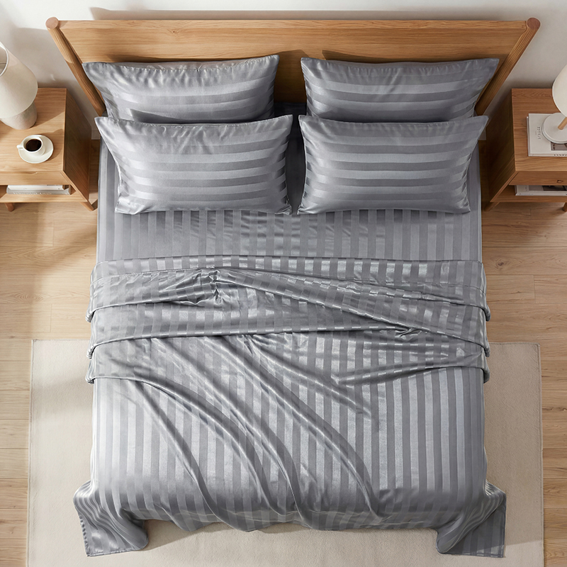 Set Sprei Satin Bergaris Anti  - Silk Pillowcase ulasan dan harga