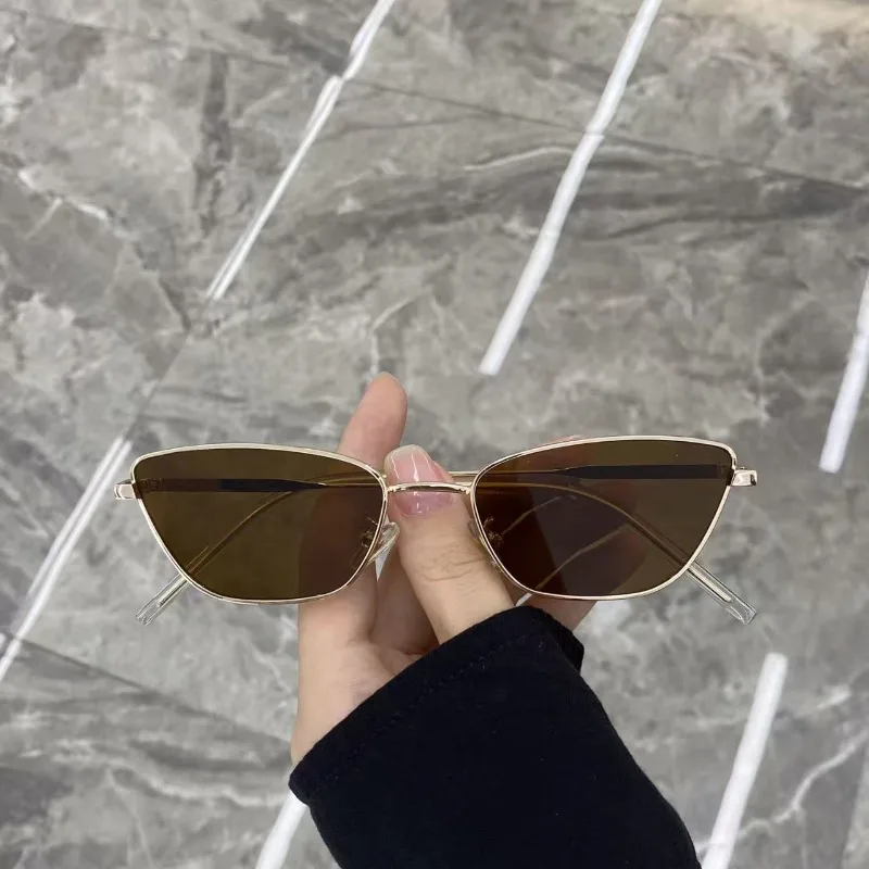 Kacamata hitam model kucing de - Designer Sunglasses ulasan dan harga