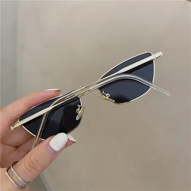 Kacamata hitam model kucing de - Designer Sunglasses ulasan dan harga